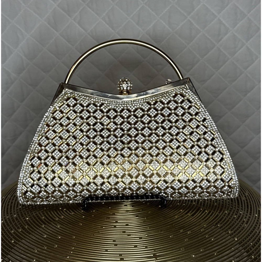 New with Tags Women’s Evening Bag Gala Gold Rhinestone Clutch Detachable Strap